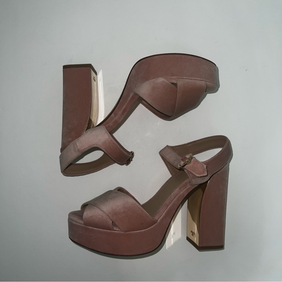 Tory Burch Loretta Velvet Platform Sandal - New In Box- Size 9.5 - Reemoly - Picture 10 of 16